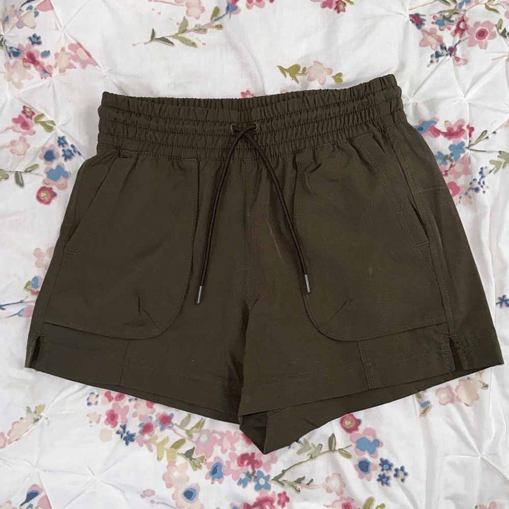 Old Navy XS Stretch Tech shorts